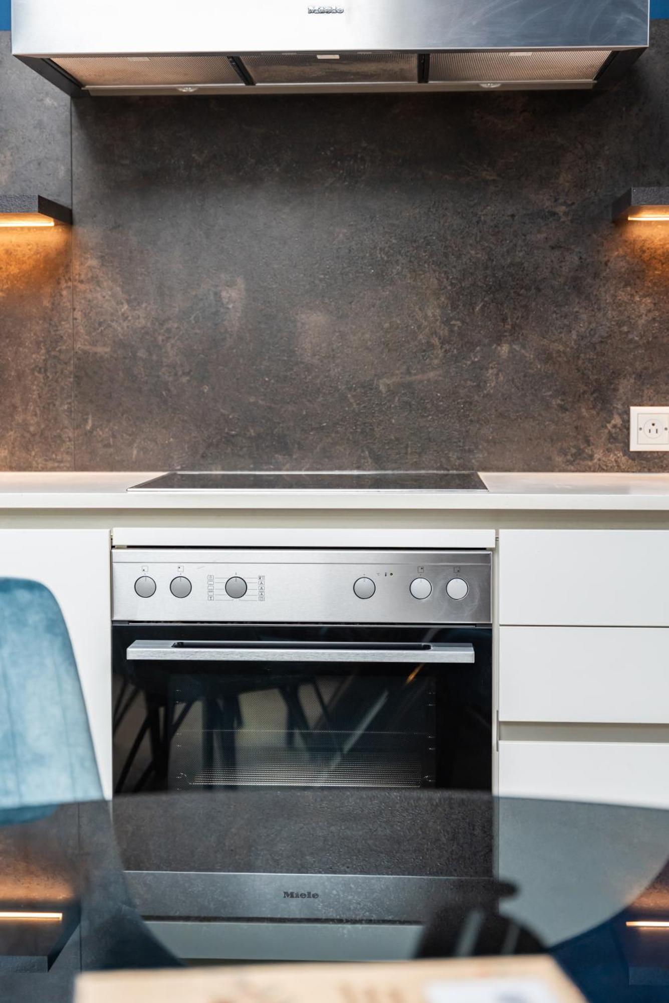 Premium Suites Vienna - Sterngasse Bagian luar foto