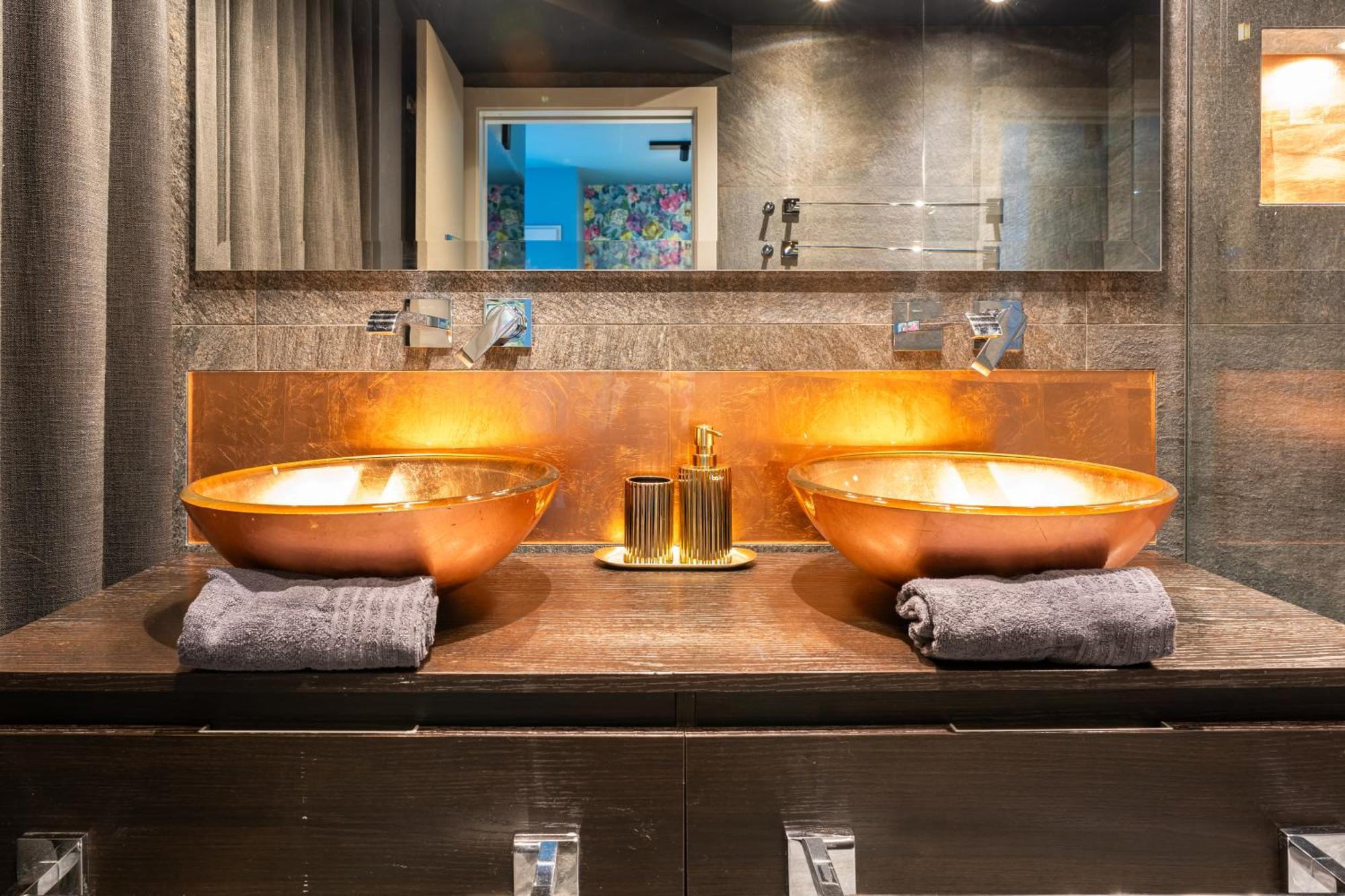 Premium Suites Vienna - Sterngasse Bagian luar foto